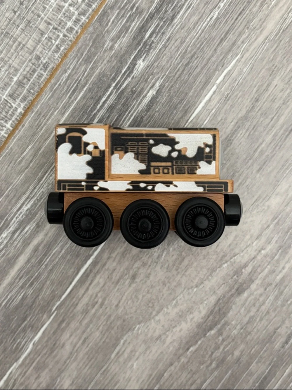 Dairy Diesel - Exposed Wood FHM69 - Picture 7 of 7